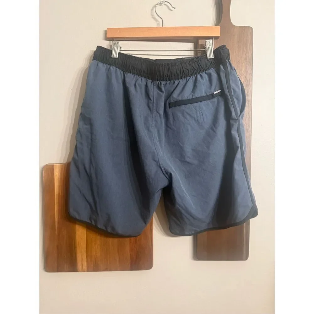 Vuori men’s swim shorts unlined size Small